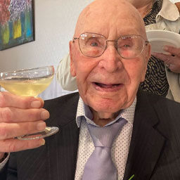 Claude, 76 ans, Boulogne-Billancourt (92)