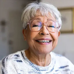 Lucie, 77 ans, Saint-Denis (93)